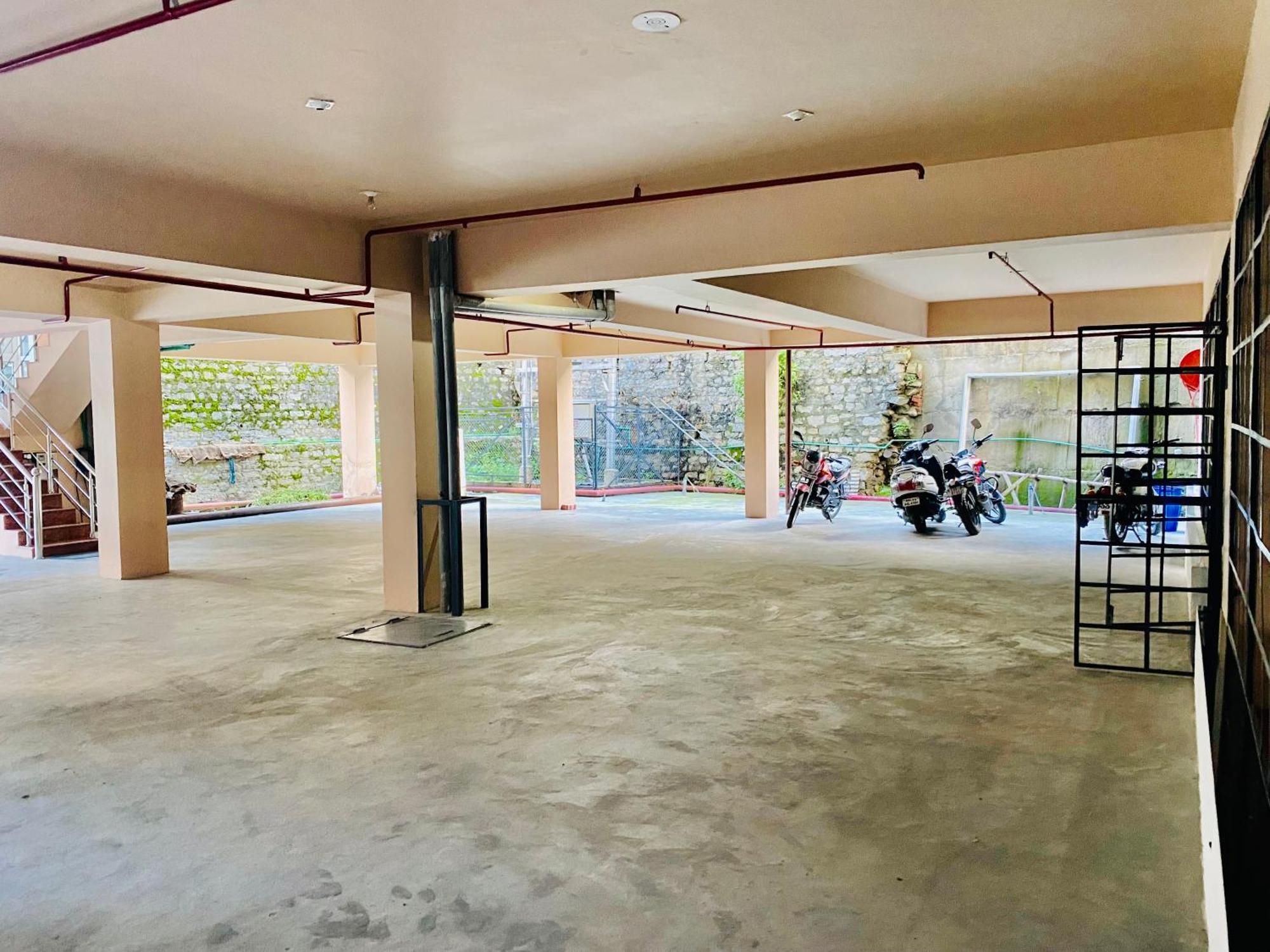 Vista Resort, Manali - ! Near Mall Road !! Hot & Cold Ac Rooms !! Best Selling !! Big Parking !! Luxury Collection !! Open Terrace !! Lift !! Playing Zone !! Property Of The Year ! Exterior photo